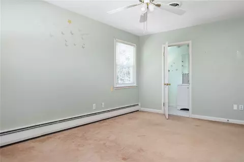 Bedroom - 60 Merrymount Dr, Warwick, RI 02886 photo 2 of 4