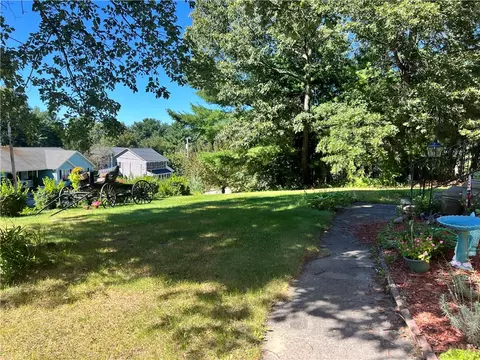 Exterior - 154 Lynne Ln, Burrillville, RI 02839 photo 9 of 13