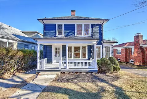 97 Huxley Ave, Providence, RI 02908