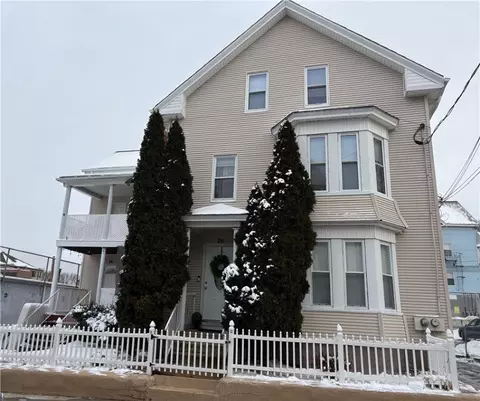 26 Wilson Ave, Woonsocket, RI 02895 photo 1
