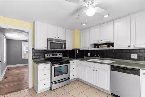 Kitchen - 101 2nd Ave, Warwick, RI 02888 photo 1 of 3