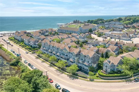 20 Narragansett Ave #407, Narragansett, RI 02882