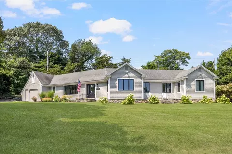 45 Spring St, North Kingstown, RI 02874