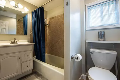 Bath - 22 Lemis St, Coventry, RI 02816 photo 1 of 1