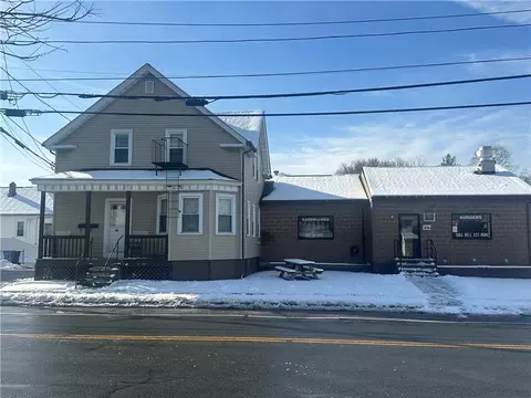 876 Atwood Ave, Cranston, RI 02920