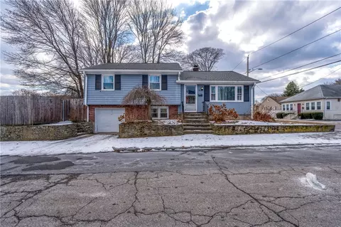 84 Maynard St, Providence, RI 02909