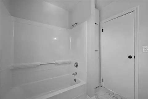 137 Read Ave, Coventry, RI 02816 photo 15