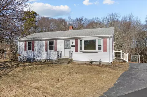 1 Lamb Rd, East Greenwich, RI 02818