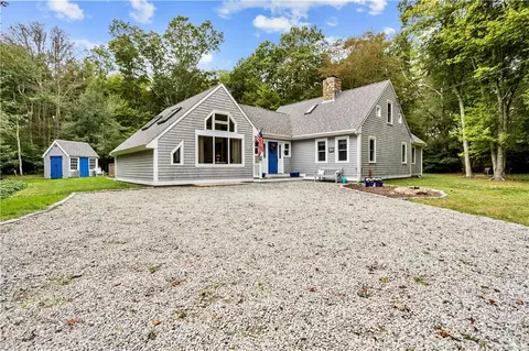 33 Sakonnet Trl, Little Compton, RI 02837