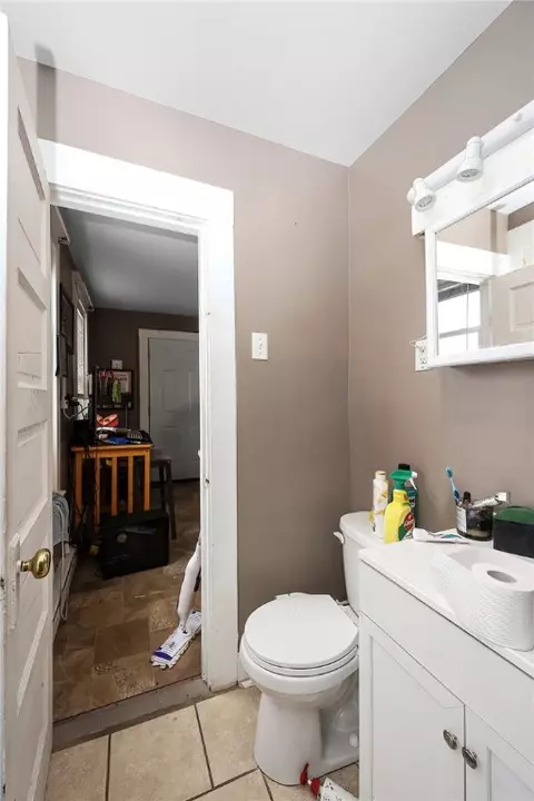 Bath - 48 Rebekah St, Woonsocket, RI 02895 photo 4 of 4