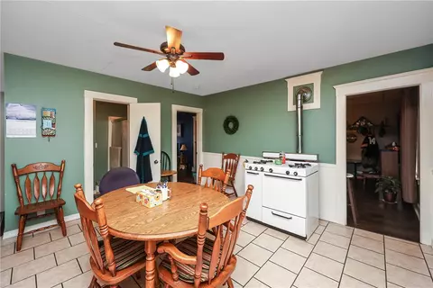 Entry Way - 48 Rebekah St, Woonsocket, RI 02895 photo 5 of 5