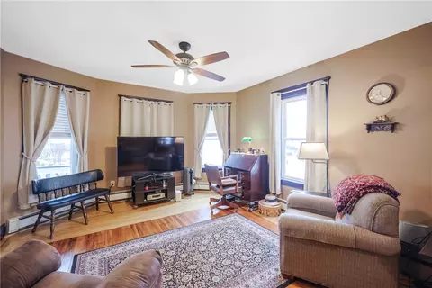 Living - 48 Rebekah St, Woonsocket, RI 02895 photo 4 of 7