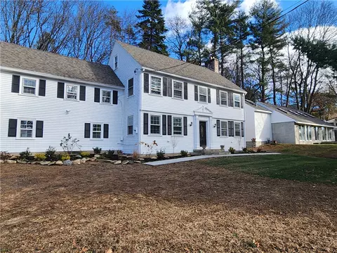 599 Harris Ave, Woonsocket, RI 02895