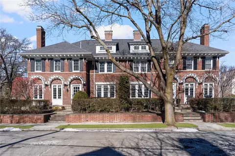 317 Wayland Ave #317, Providence, RI 02906