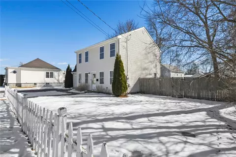 110 Winter Ave, Warwick, RI 02889 photo 31