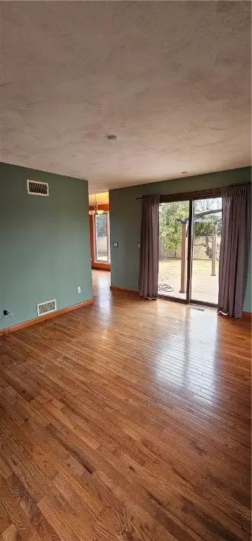 1091 Main Ave, Warwick, RI 02886 photo 14