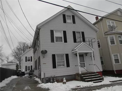 22 Wood St, Pawtucket, RI 02860