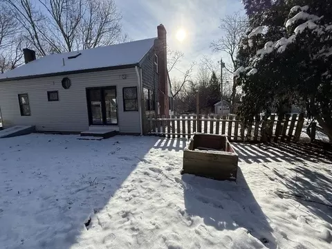 15 Chace Ave, Warren, RI 02885 photo 34
