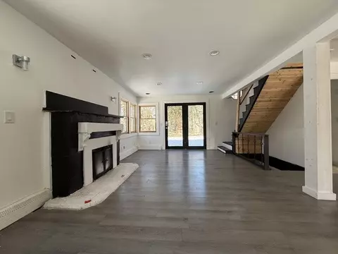15 Chace Ave, Warren, RI 02885 photo 6