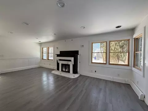 15 Chace Ave, Warren, RI 02885 photo 3