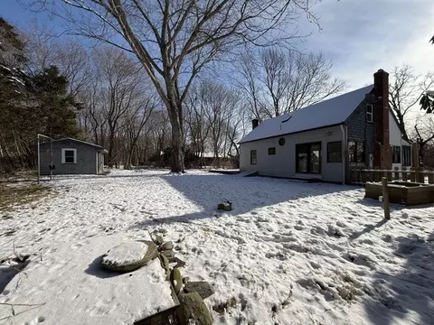 15 Chace Ave, Warren, RI 02885 photo 39