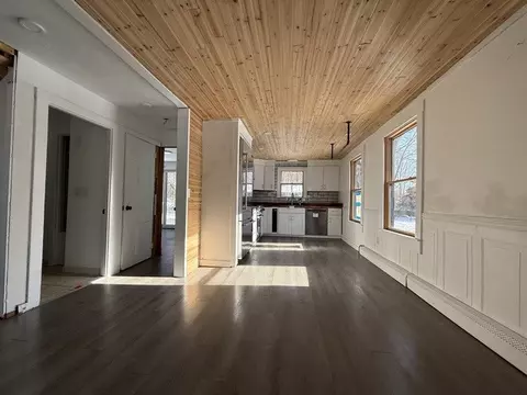 15 Chace Ave, Warren, RI 02885 photo 8