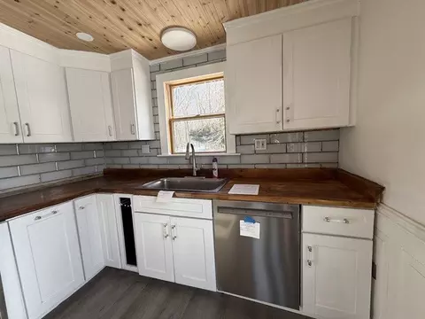 15 Chace Ave, Warren, RI 02885 photo 14