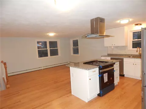 4 Waterview Ave, Warwick, RI 02889 photo 12