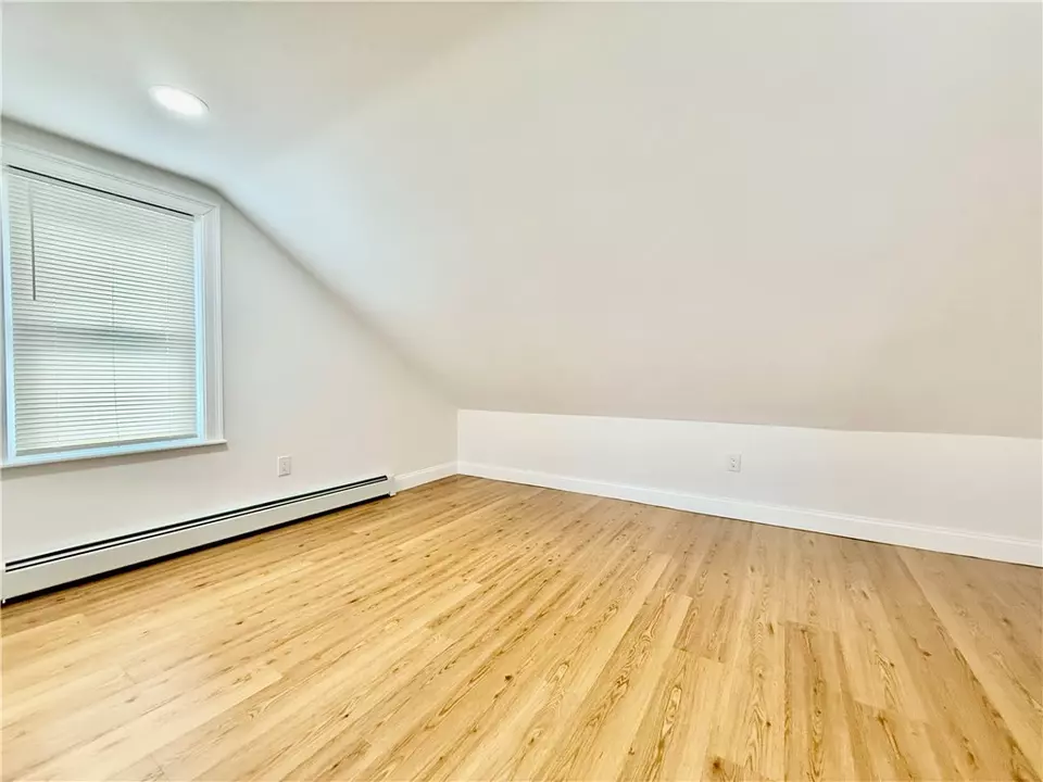 Bedroom - 215 Kenyon Ave, Pawtucket, RI 02861 photo 3 of 3
