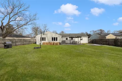 59 Claypool Dr, Warwick, RI 02886 photo 7