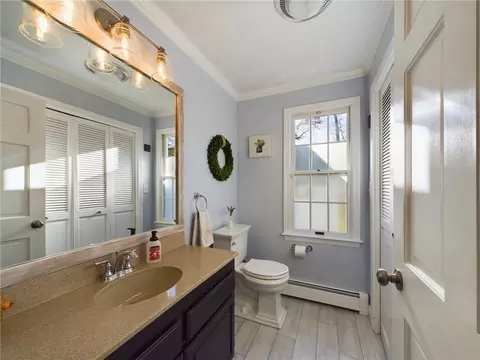 Bath - 116 Ridge Dr, Exeter, RI 02822 photo 1 of 4