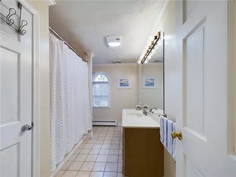 Bath - 116 Ridge Dr, Exeter, RI 02822 photo 4 of 4