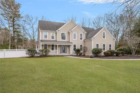 50 Midnight Ct, North Kingstown, RI 02874