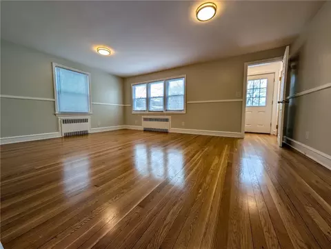 881 Cass Ave, Woonsocket, RI 02895 photo 11