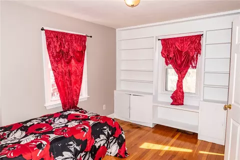 Bedroom - 139 Flora Ave, Woonsocket, RI 02895 photo 5 of 5