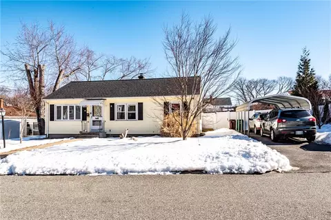 Exterior - 139 Flora Ave, Woonsocket, RI 02895 photo 2 of 5