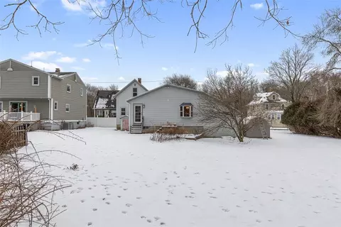 Exterior - 109 Oakside St, Warwick, RI 02889 photo 5 of 5