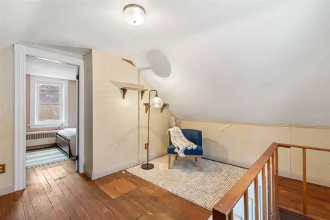 Entry Way - 109 Oakside St, Warwick, RI 02889 photo 5 of 5