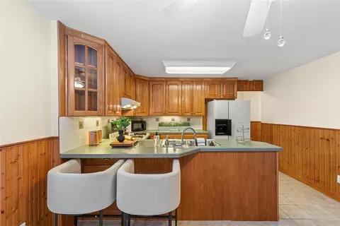 Kitchen - 109 Oakside St, Warwick, RI 02889 photo 4 of 4