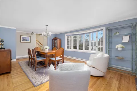 Dining - 1000 Warwick Neck Ave, Warwick, RI 02889 photo 2 of 4
