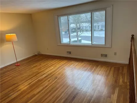 165 Hilton Rd, Warwick, RI 02889 photo 22