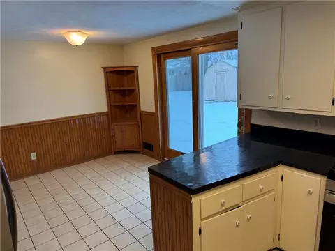 165 Hilton Rd, Warwick, RI 02889 photo 4