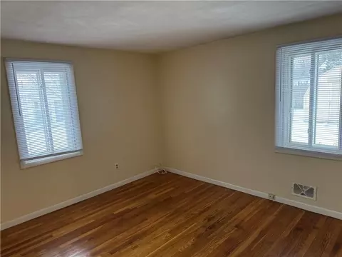 165 Hilton Rd, Warwick, RI 02889 photo 14