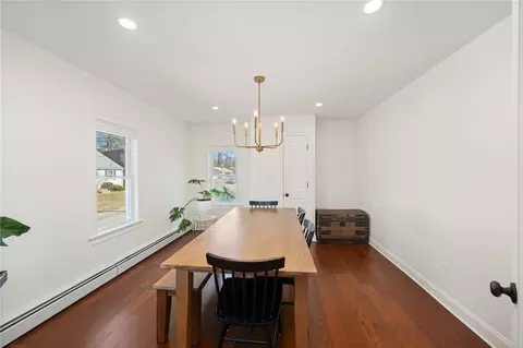 Dining - 2 Main St, Riverside, RI 02915 photo 1 of 2