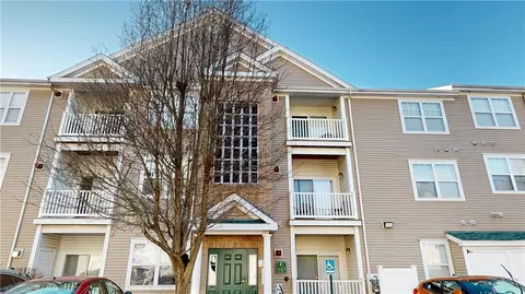 110 Mill St #301, Woonsocket, RI 02895