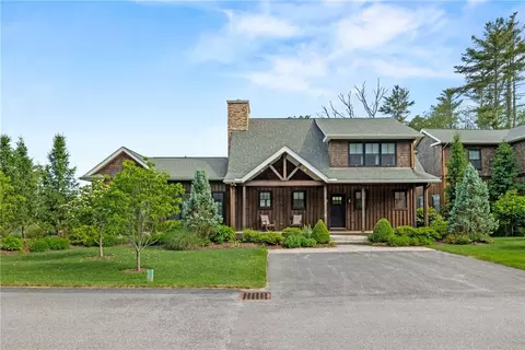 4 Adventure Way #M2, Richmond, RI 02898