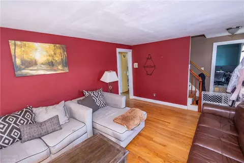 1879 Warwick Ave, Warwick, RI 02886 photo 5