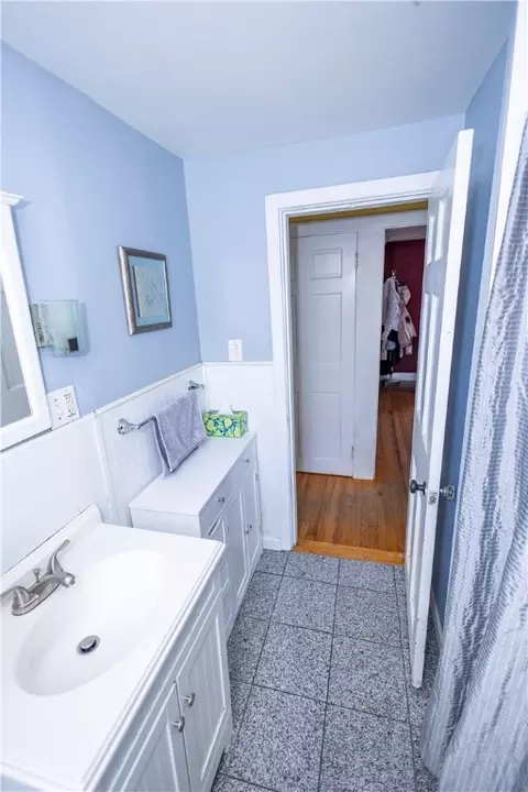 1879 Warwick Ave, Warwick, RI 02886 photo 16