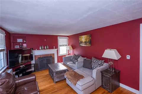 1879 Warwick Ave, Warwick, RI 02886 photo 6