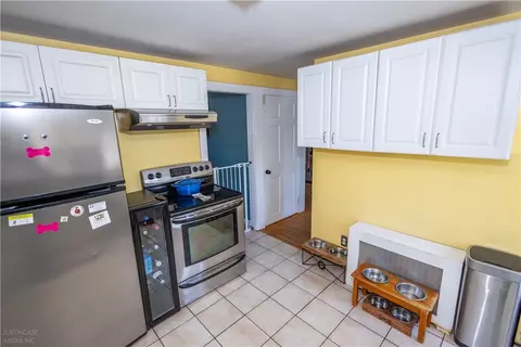 1879 Warwick Ave, Warwick, RI 02886 photo 10
